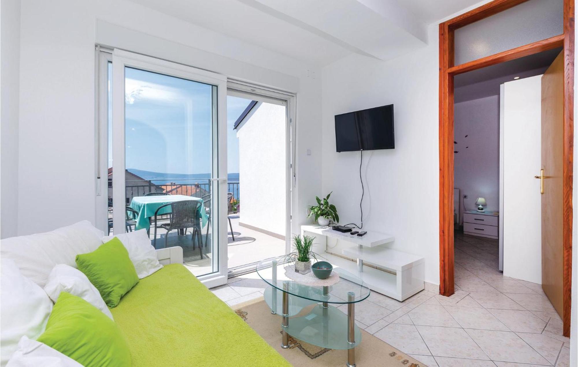 Nice Apartment In Crikvenica With Wifi Extérieur photo